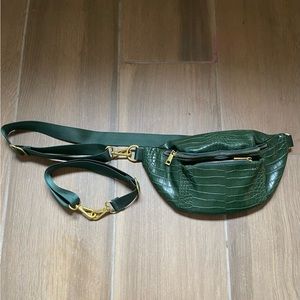 Fawn deign Fawny pack